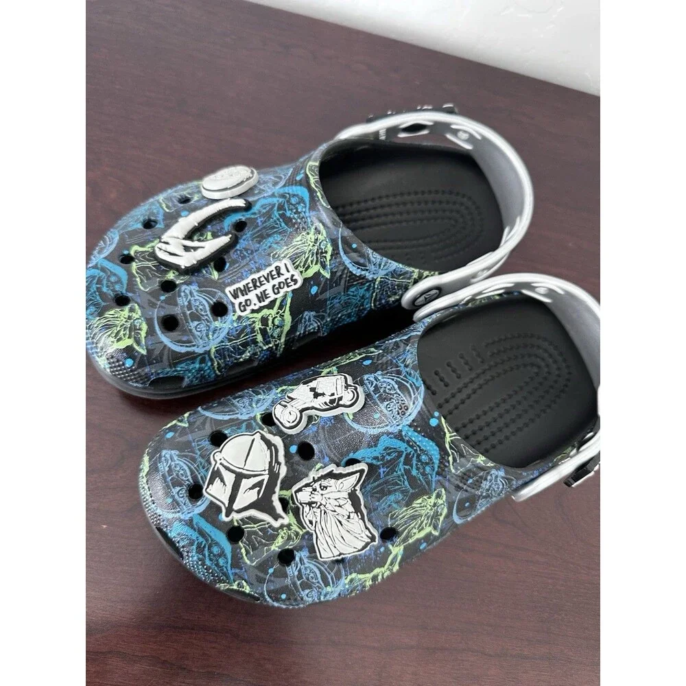 CROCS men size